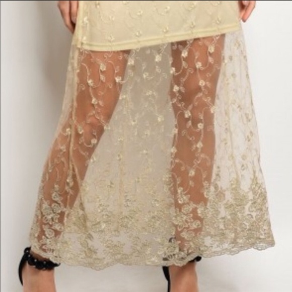 AVAILABLE gorgeous gold party dress - Picture 7 of 8